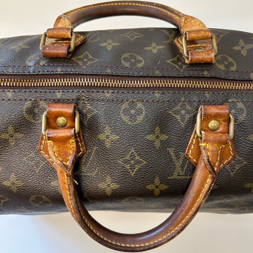 Louis Vuitton Monogram Speedy 30 - Picture 4 of 16